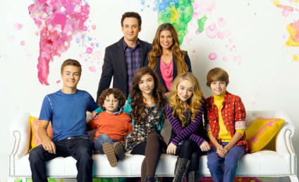 Girl Meets World Cast Photo: Meet the Family!