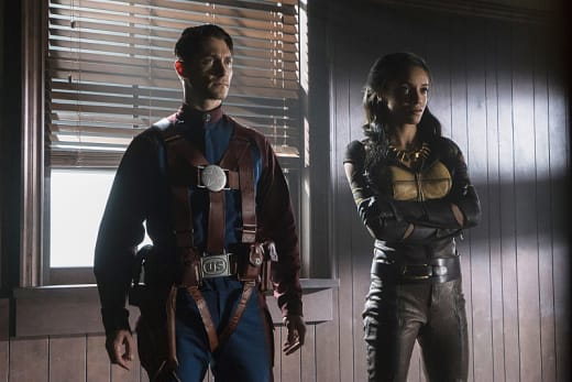 Dc legends of tomorrow discount putlocker