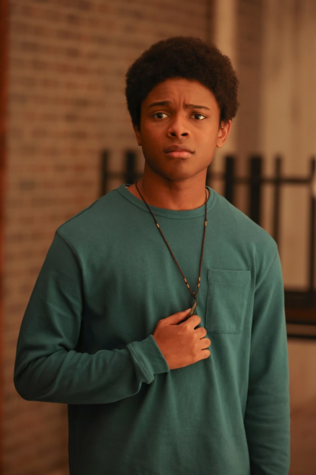 Worried Hayden - 4400 Season 1 Episode 6