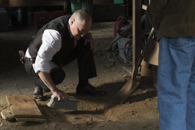 Red goes digging - The Blacklist Season 4 Episode 21