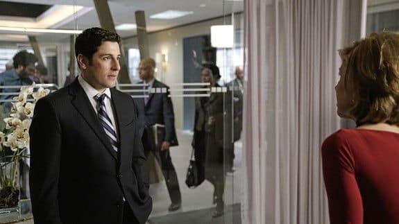 Jason Biggs as Dylan Stack - The Good Fight Season 1 Episode 10