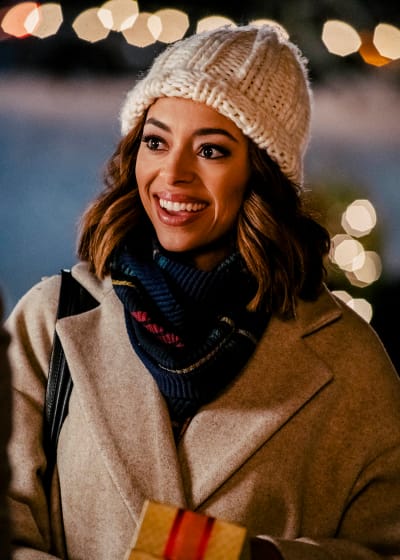 A Determined Reporter - Christmas Unwrapped