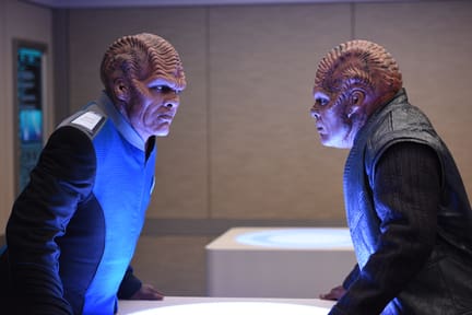 Head to Head - The Orville Season 1 Episode 3