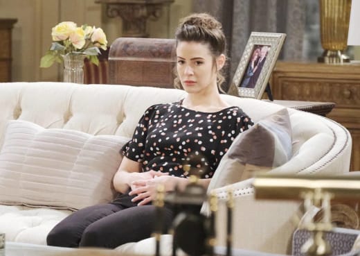 Sarah's Secret is Discovered - Days of Our Lives