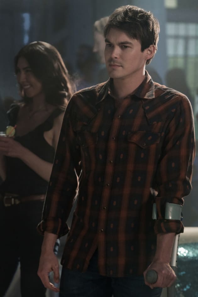 Alex Struggles With the Past Roswell New Mexico Season 1