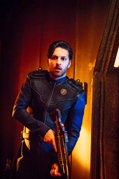 Ash Tyler de cerca - Star Trek: Discovery Temporada 1 Episodio 6