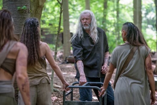 outsiders 2x05 screengrab