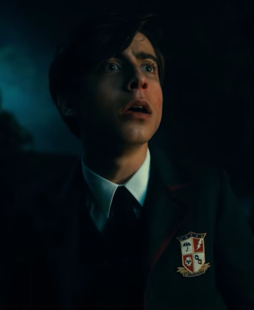 Surprised Five The Umbrella Academy Season 2 Episode 4 Tv Fanatic