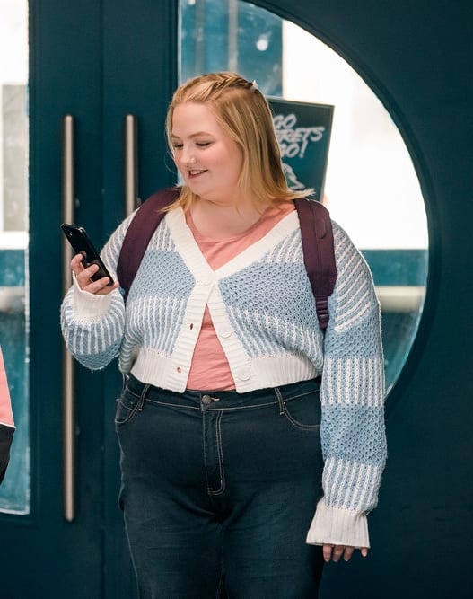 Lilly Checking Her Phone - Astrid & Lilly Save the World Season 1 Episode 6