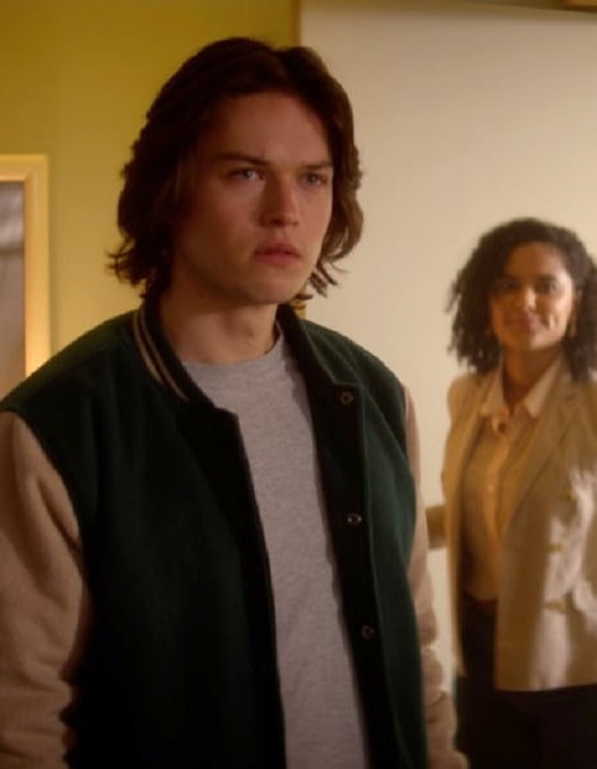 Shocked - La Brea Season 2 Episode 4