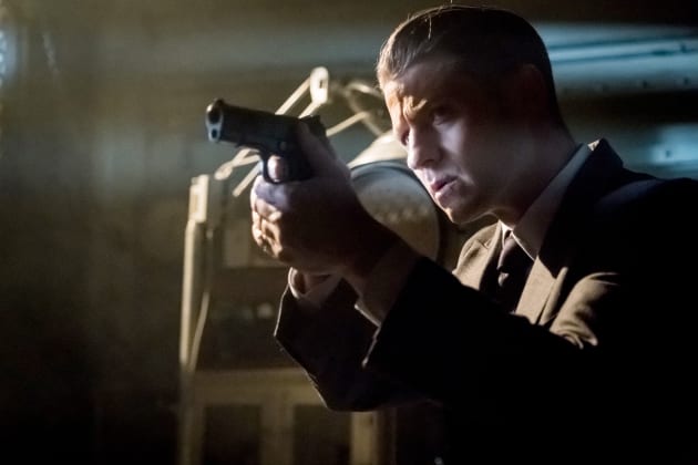 Jim's Got a Bead on Him - Gotham Season 4 Episode 2