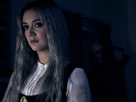 Billie Lourd as Winter — American Horror Story Season 7 Episode 1