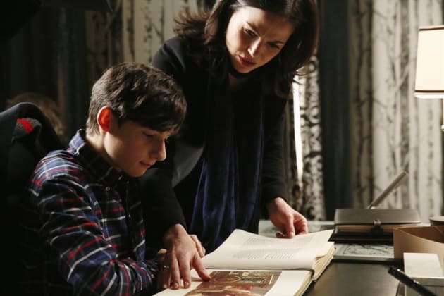 She Has Henry - Once Upon a Time Season 4 Episode 14