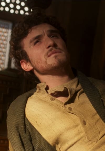 Mat Looking At Lanfear - The Wheel of Time Season 2 Episode 7