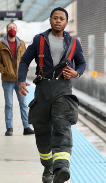 Ritter walking - Chicago Fire Season 9 Episode 2