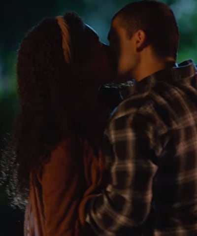 Nostalgic Kiss  - On My Block Season 4 Episode 7