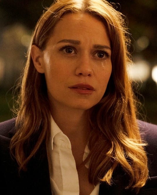 Tearful Keri - Tall - Pearson Season 1 Episode 3