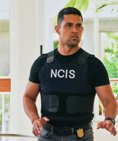 Torres in Hawaii - NCIS: Hawai'i Season 2 Episode 1