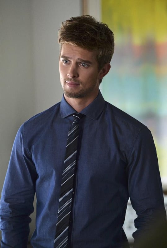 Dressed for Success - Pretty Little Liars Season 5 Episode 15