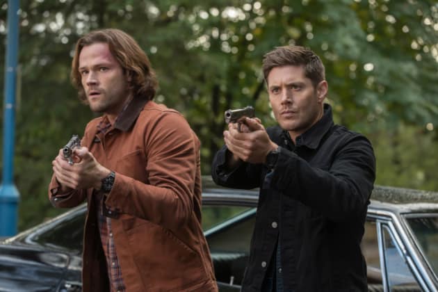 sam-and-dean-to-the-rescue-supernatural-s13e8.jpg