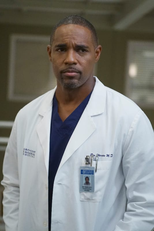 Quizzical Ben - Grey's Anatomy Season 13 Episode 1