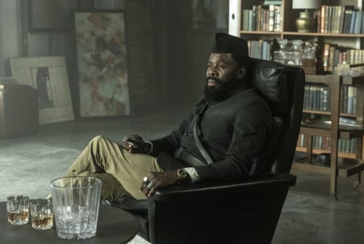 Fear the Walking Dead Exclusive Clip Exploding Walkers Invade