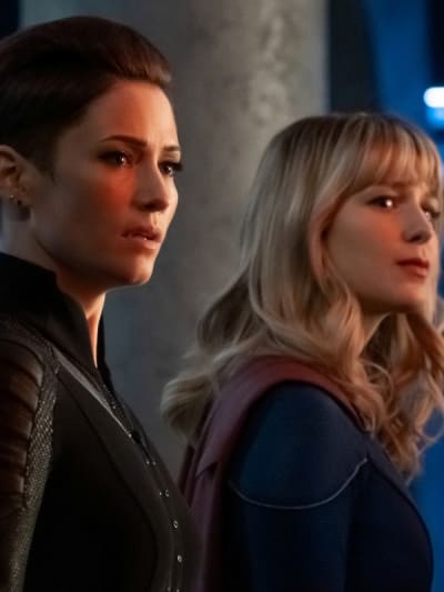Kara and Alex - Supergirl Season 5 Episode 9
