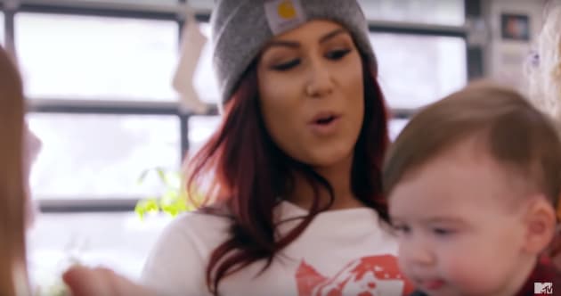 Chelsea Plays With Her Child - Teen Mom 2