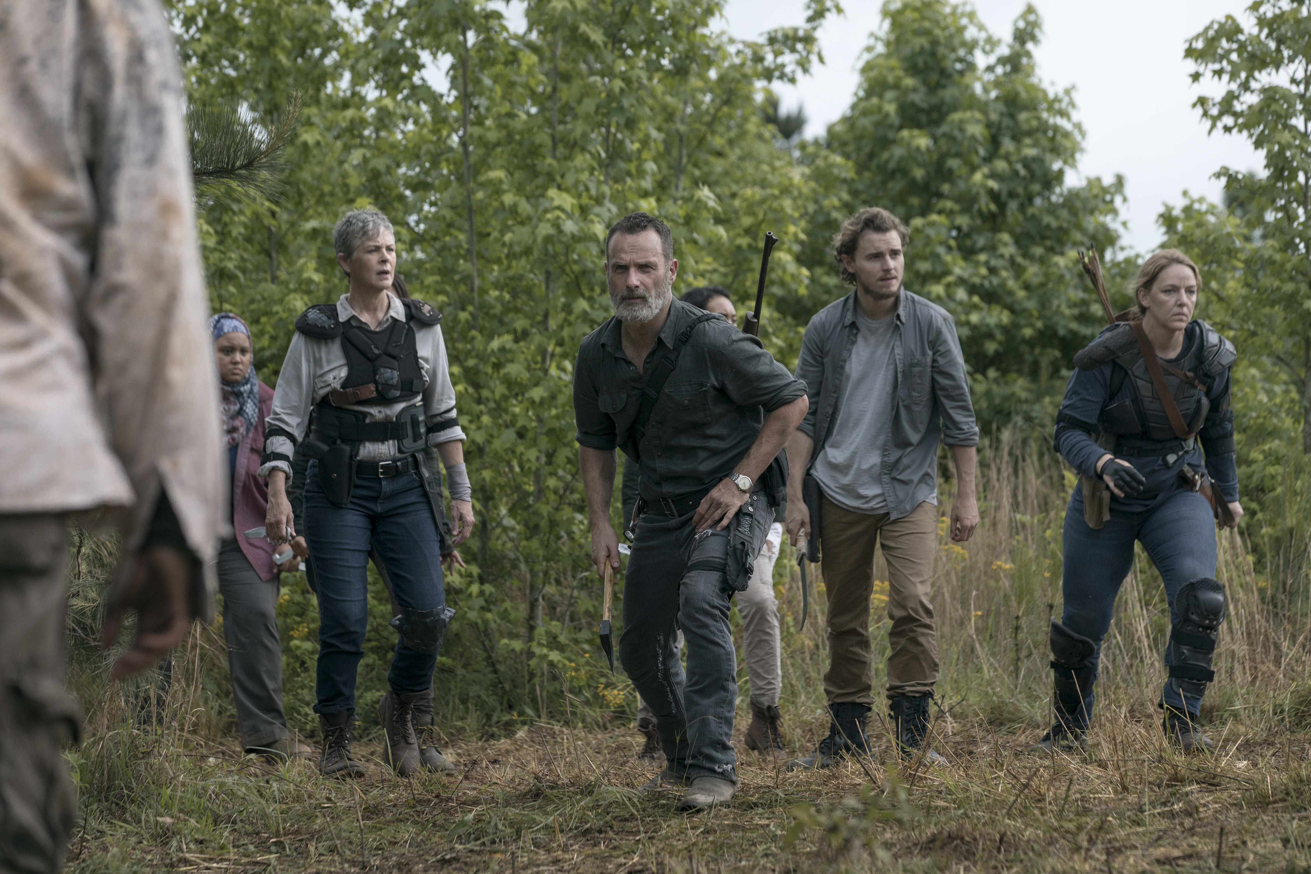 The walking dead. Керри Кехилл Ходячие мертвецы. Ходячие мертвецы 9 сезон. Итан Эмбри Ходячие мертвецы. Ходячие мертвецы сериал 9 сезон.