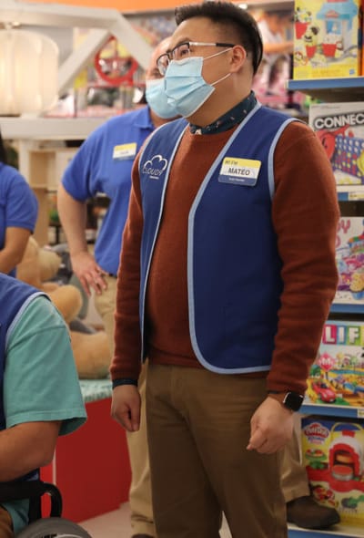 Superstore: How the Finale Ended with a Similar Conclusion to The Office