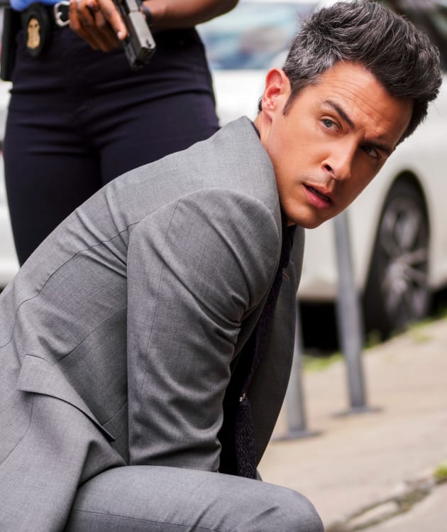 Locating Clues - FBI Season 5 Episode 5