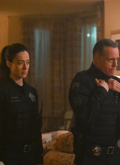 Burgess and Sarge -tall - Chicago PD Season 10 Episode 14