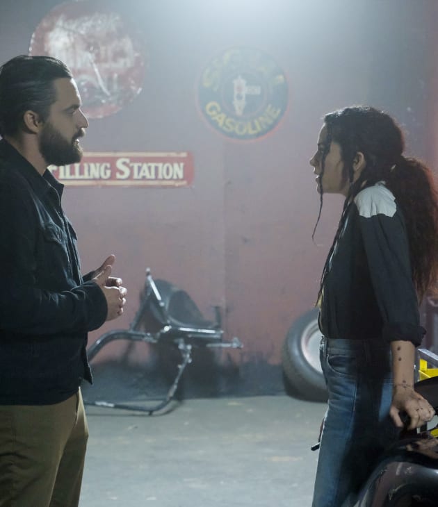 Max and Grey's Heart to Heart - Stumptown Season 1 Episode 12