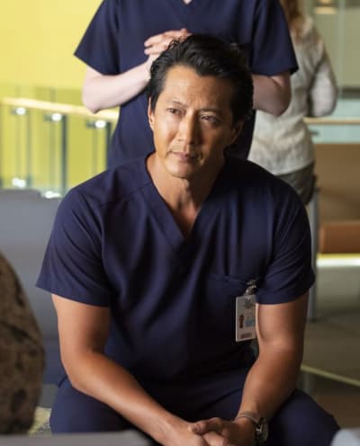 Park Helps a Patient - The Good Doctor Season 2 Episode 4