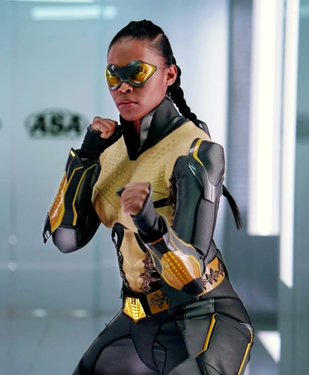 Looking To The Future - Black Lightning Season 3 Episode 16