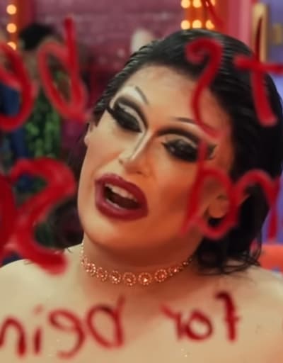 Spice's Lipstick Message - RuPaul's Drag Race Temporada 15 Episódio 10