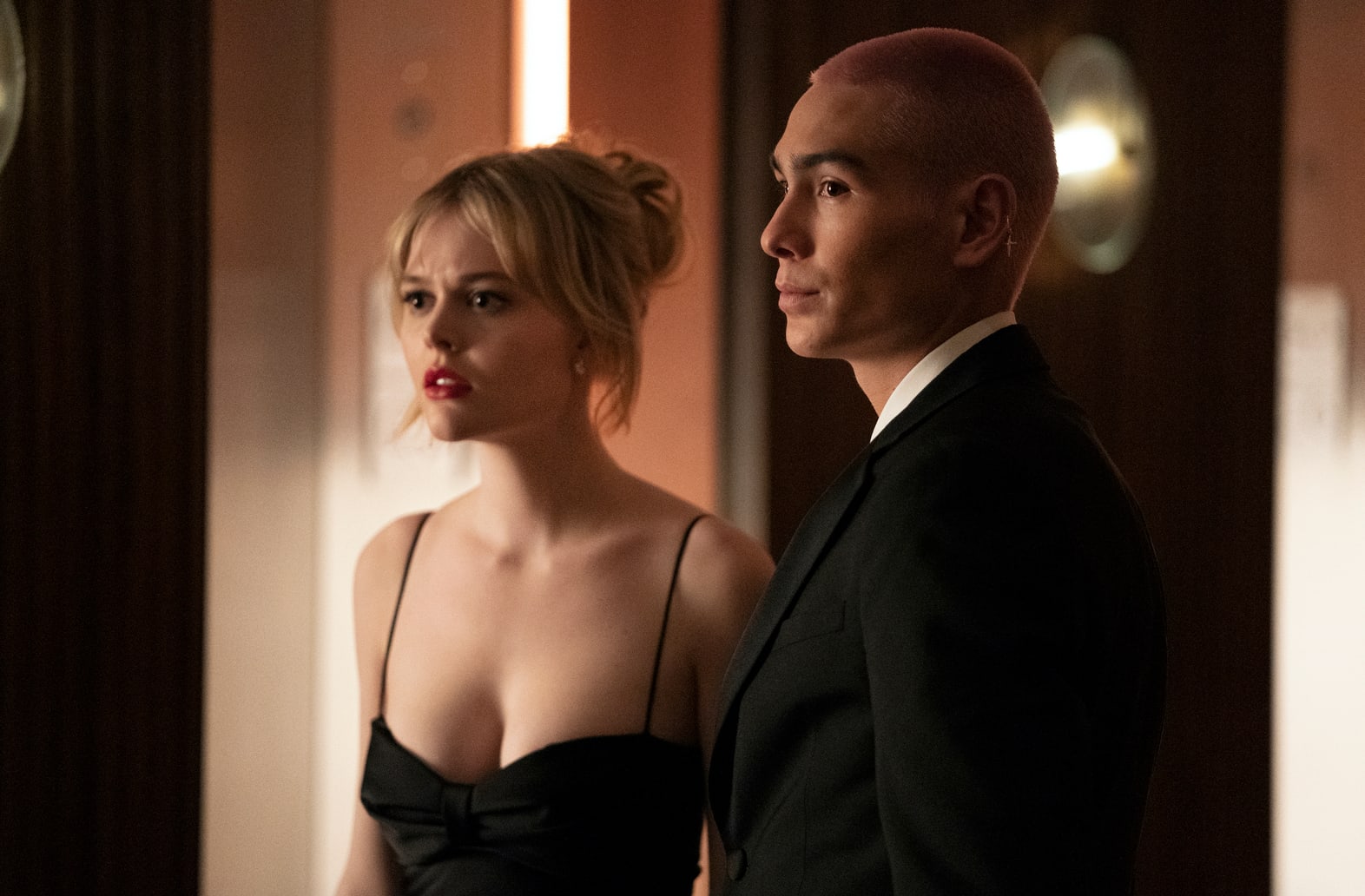 Gossip Girl Season 1 Episode 2 Review She S Having A Maybe Tv Fanatic
