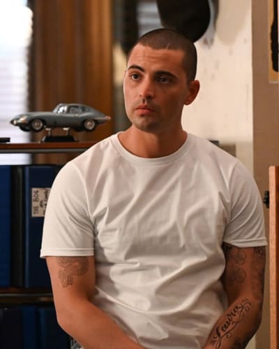 White Tee and Tats - Tall - Chicago PD Season 11 Episode 4