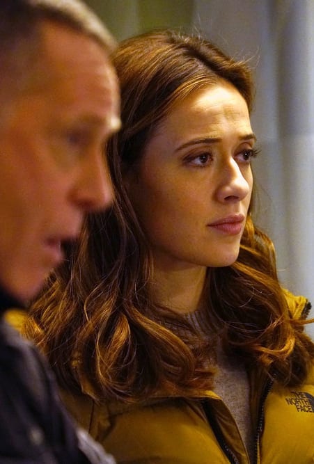 Gut Feeling - Chicago PD