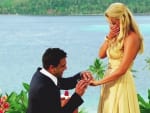 Roberto Proposes