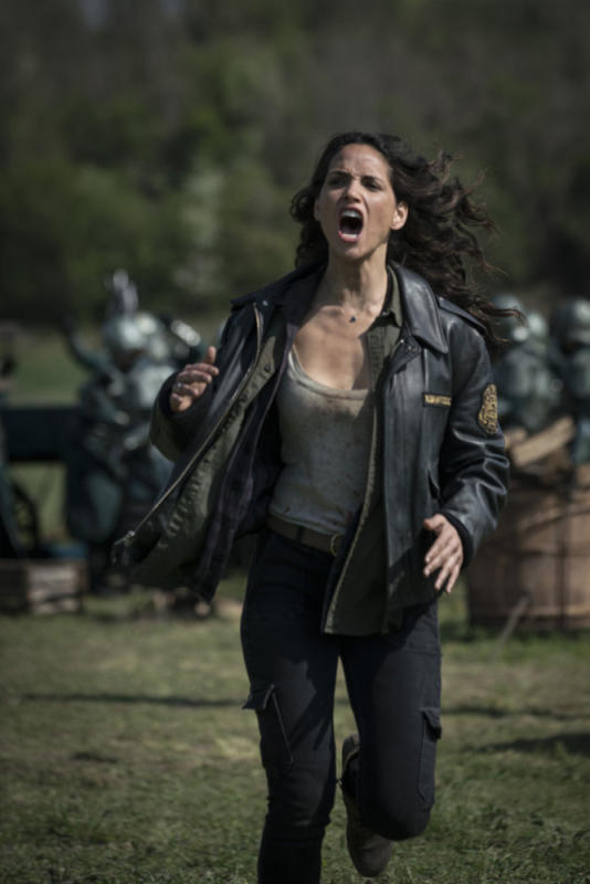 Charge - Emerald City Season 1 Episode 10