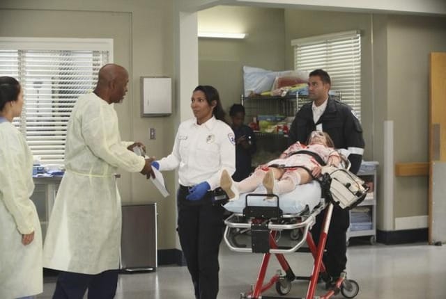 Watch Grey S Anatomy Season 8 Episode 4 Online Tv Fanatic Season 7 opens with dr. watch grey s anatomy season 8 episode 4