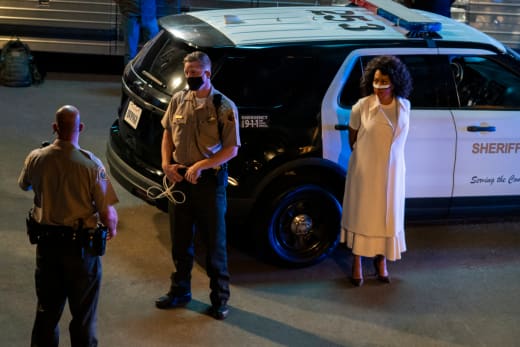 Lola Is Arrested - All Rise