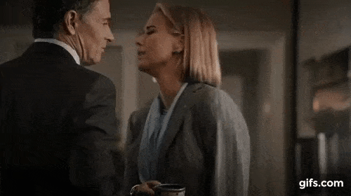 Kissy Face - Madam Secretary Season 4 Episode 2