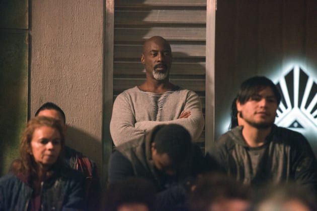 What Is He Up To? — The 100 Season 4 Episode 12