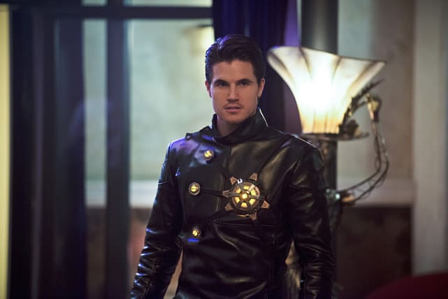 How Evil is He? - The Flash Season 2 Episode 13