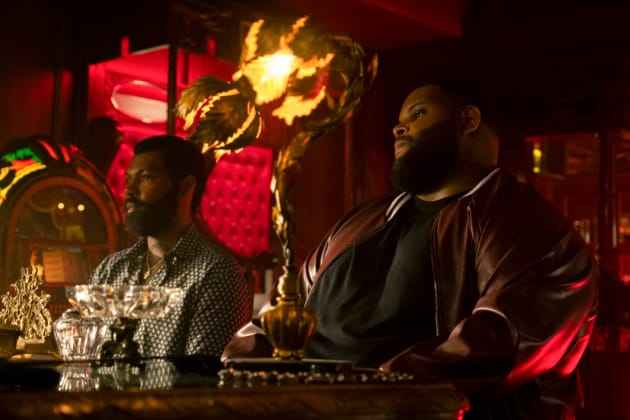 Criminal Meeting - Black Lightning Season 3 Episode 11