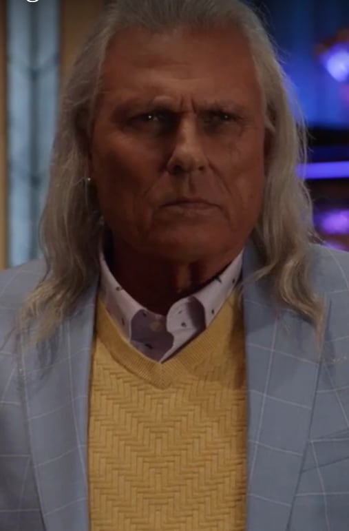 Surrogate Father - Claws Season 3 Episode 5