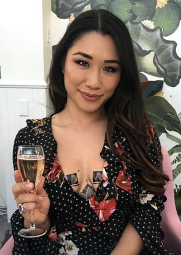 dee 6