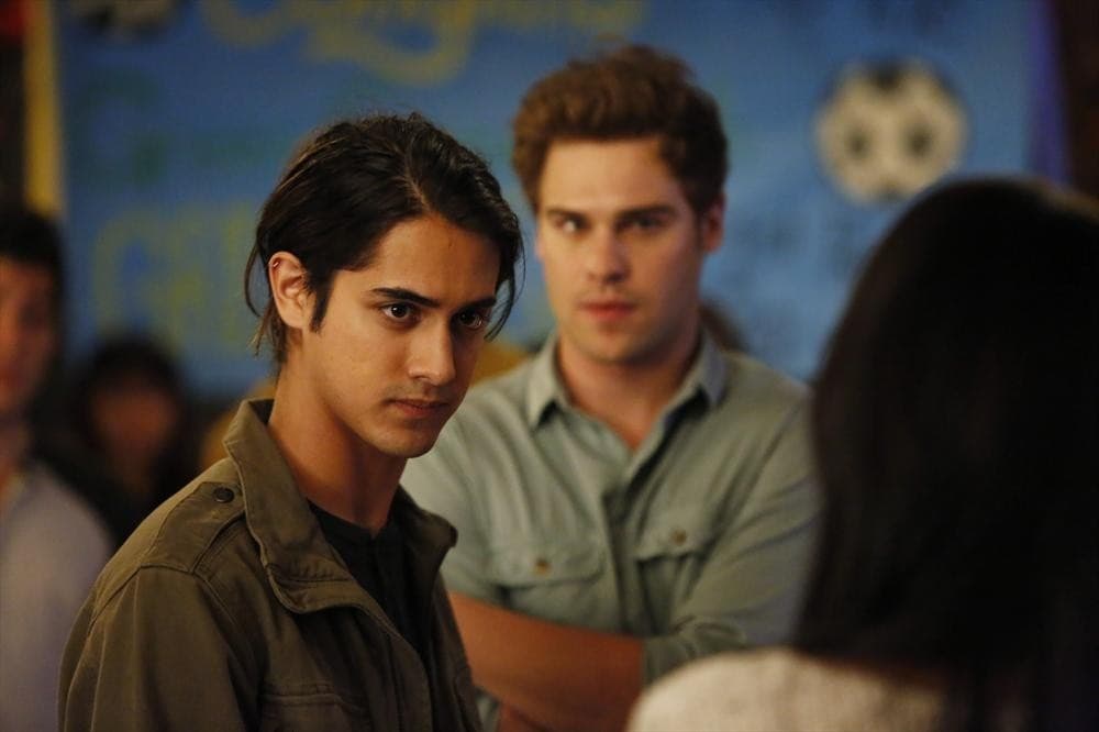 Avan Jogia on Twisted - TV Fanatic